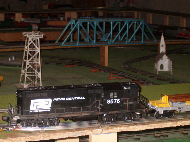Photo of Penn Central Geep in O gauge photo 1out of 18