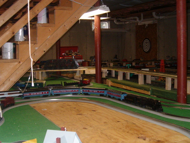 Photo of The Polar Express set with one expantion car 4 out of 18
