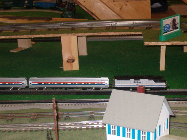 Photo of Amtrak set in HO gauge 7 out of 18