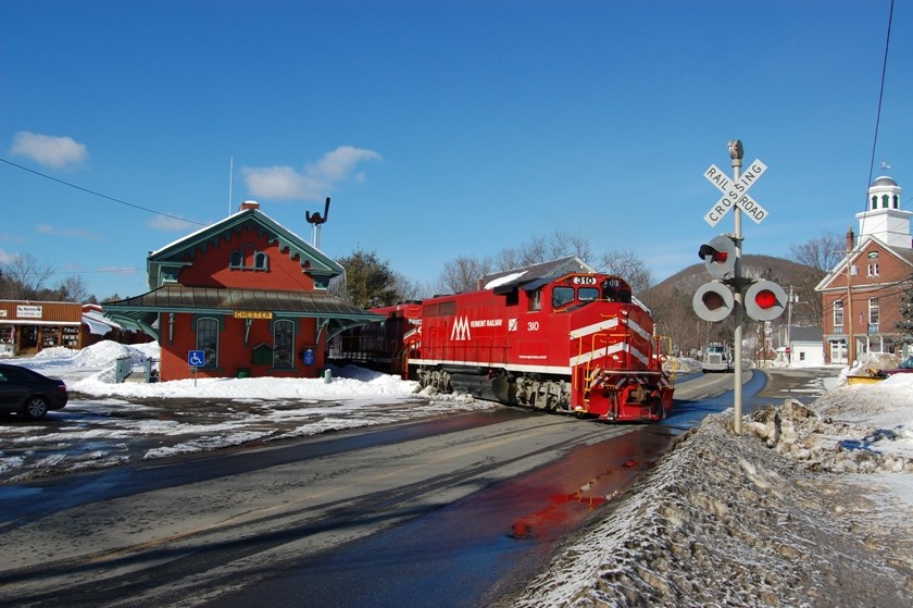 Photo of Green Mountain RR 263 leaves Chester, VT