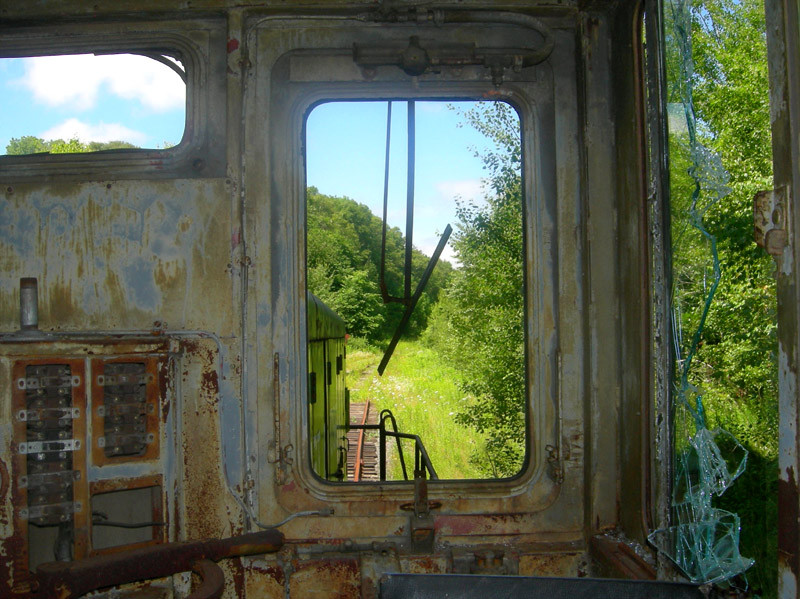 Photo of The B&MLRR's abandoned Main Line as viewed from the cab of the derelict BML#52.