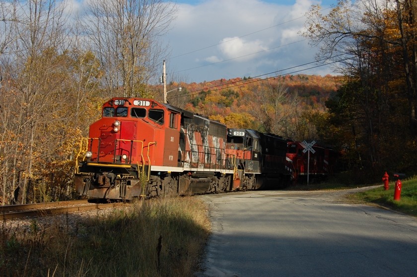 Photo of Green Mountain RR 264 at Cavendish, VT
