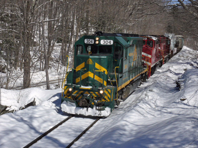 Photo of Green Mountain Railroad #263 in Cavendish, VT (2)
