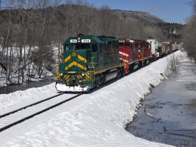 Photo of Green Mountain Railroad #263 in Chester, VT (2)