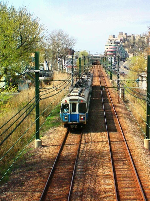 Photo of blue line train in revere