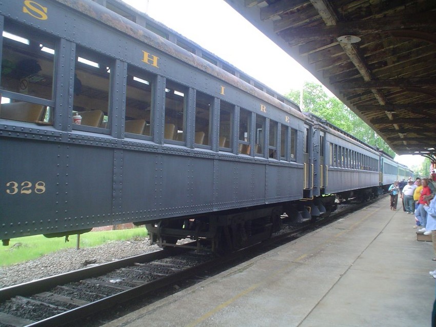Photo of Passenger Train at Canaan, CT