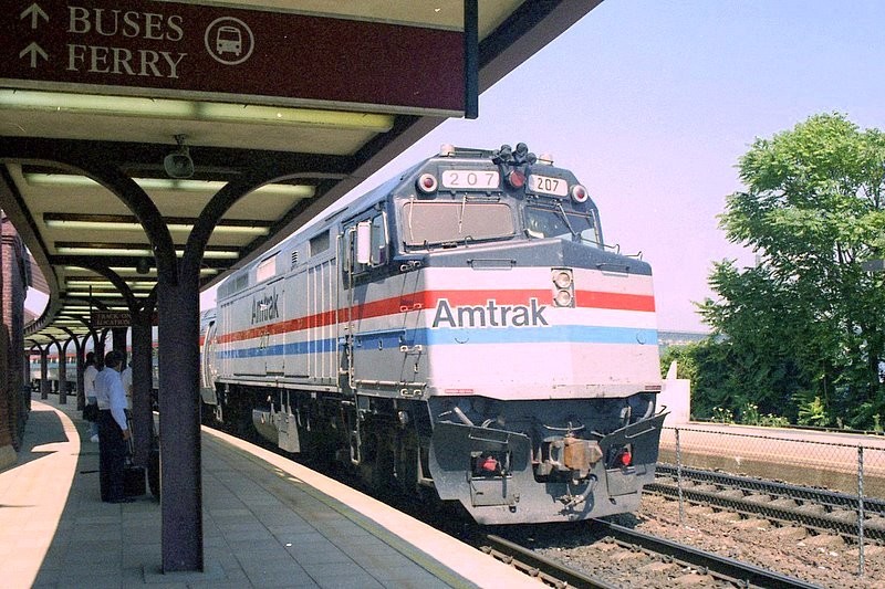 Photo of Amtrak #207