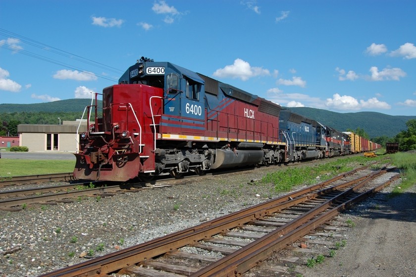 Photo of Pan Am Railways EDRJ prepares to leave North Adams, MA