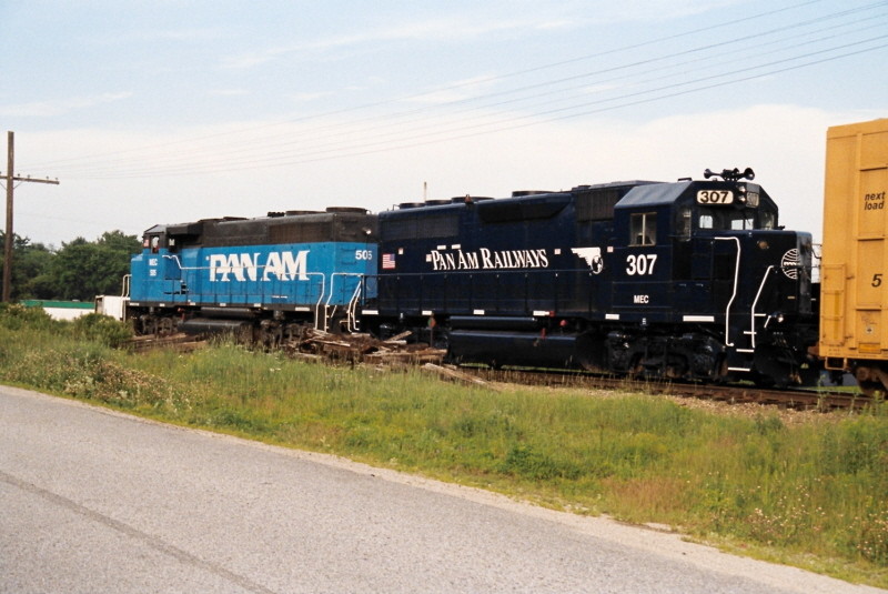 Photo of PanAm Railways 505 & 307