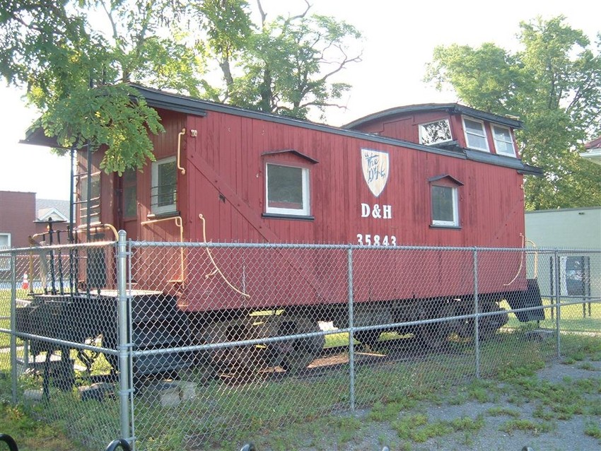 Photo of D&H Caboose On Display