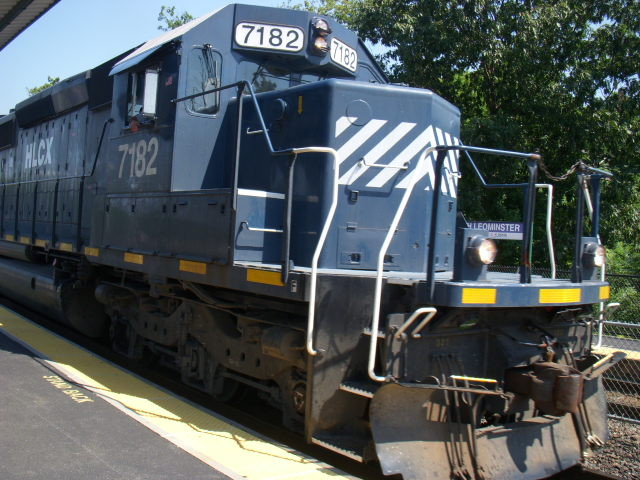 Photo of HLCX #7182 at North Leominster