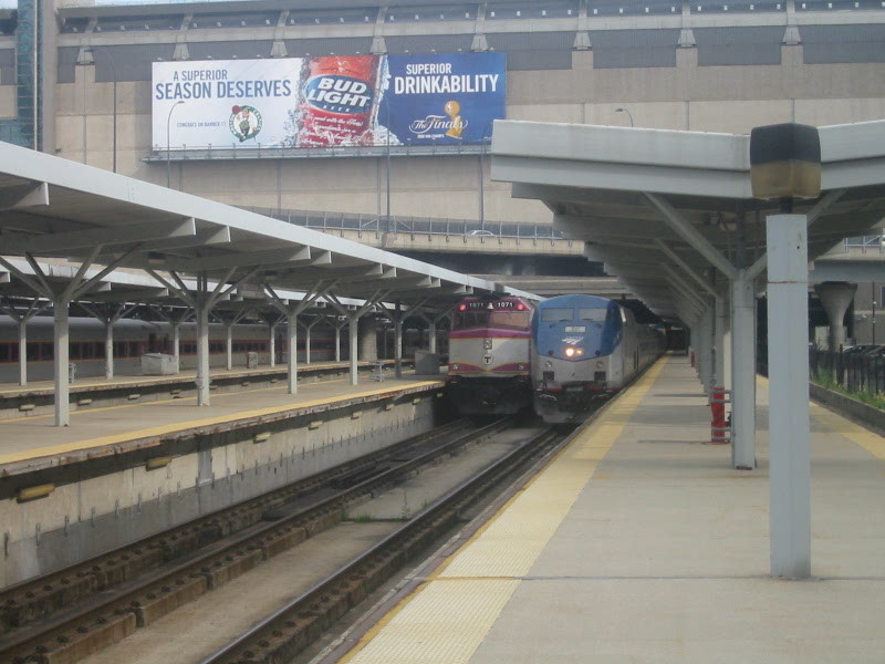 Photo of MBTA Commuter/Amtrak Downeaster