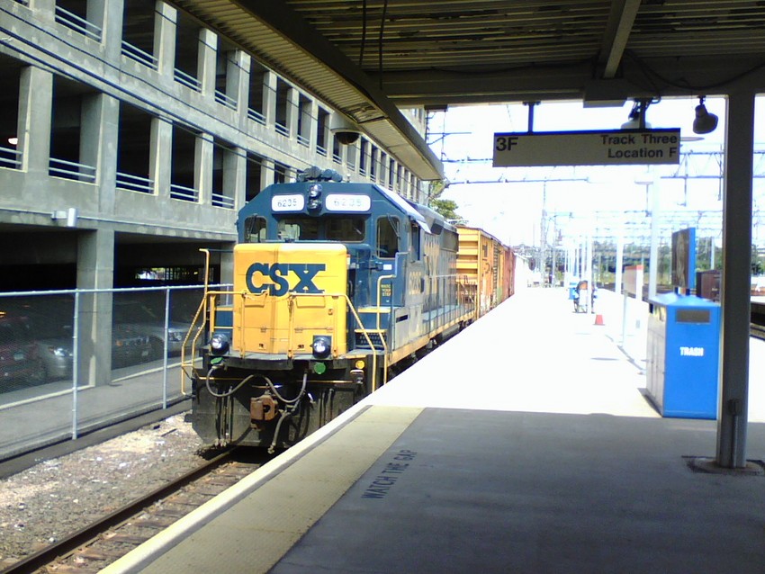 Photo of CSX Local Freight