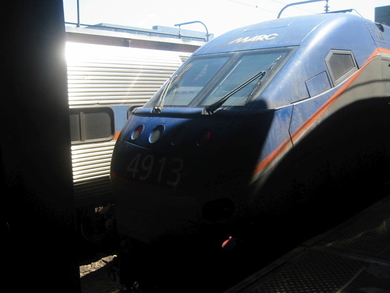 Photo of MARC HHP8 Commuter train