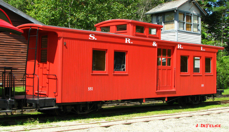 Photo of Sandy River caboose