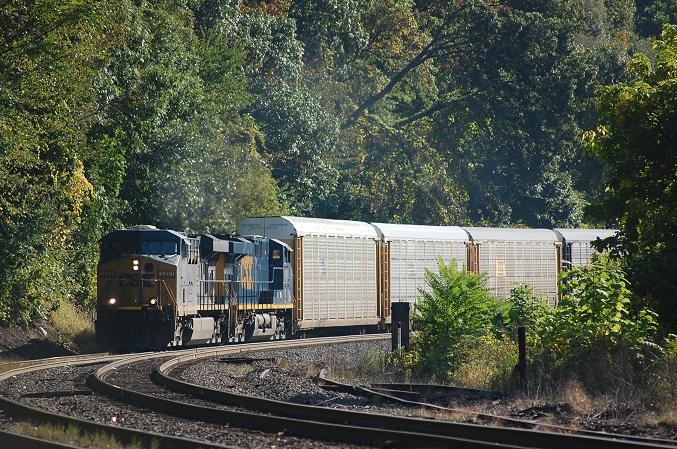 Photo of Q283 heads west