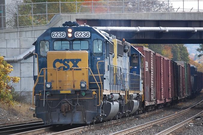 Photo of CSX Local returning to Springfield