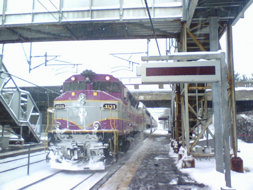 Photo of MBTA Commuter Rail 1131