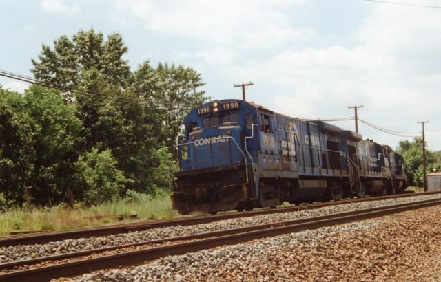Photo of Conrail hitting the mainline to Springfield