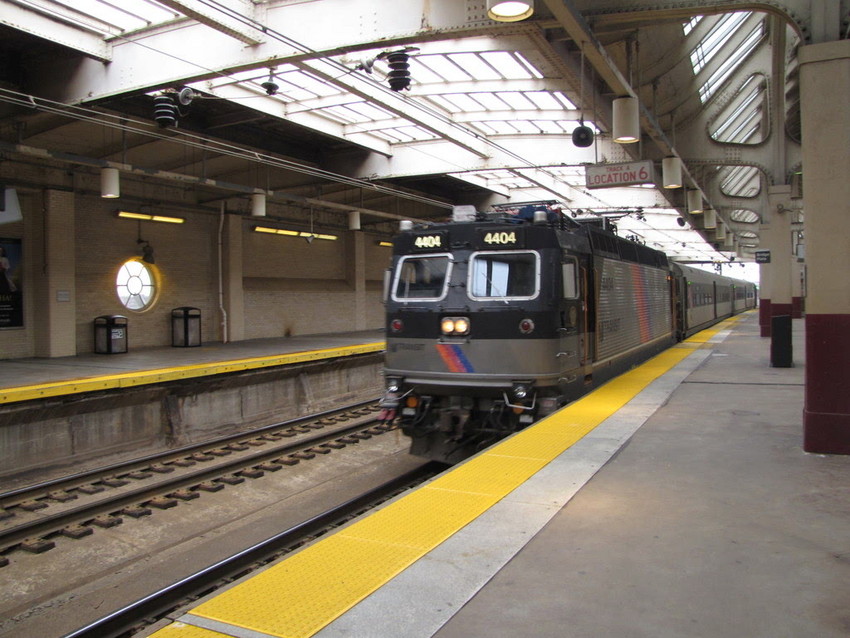 Photo of NJ NEC Local train