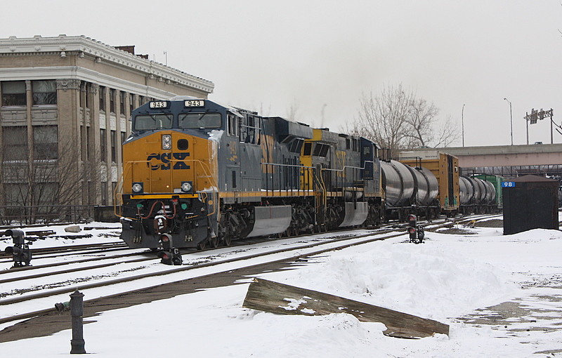 Photo of CSX heads east at Springfield MA
