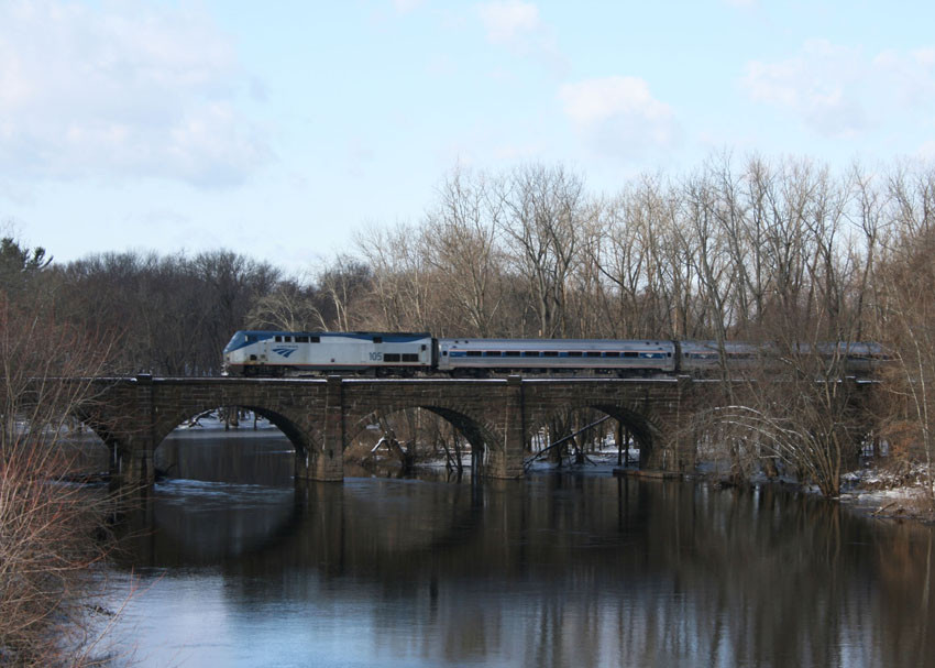 Photo of Amtrak 401