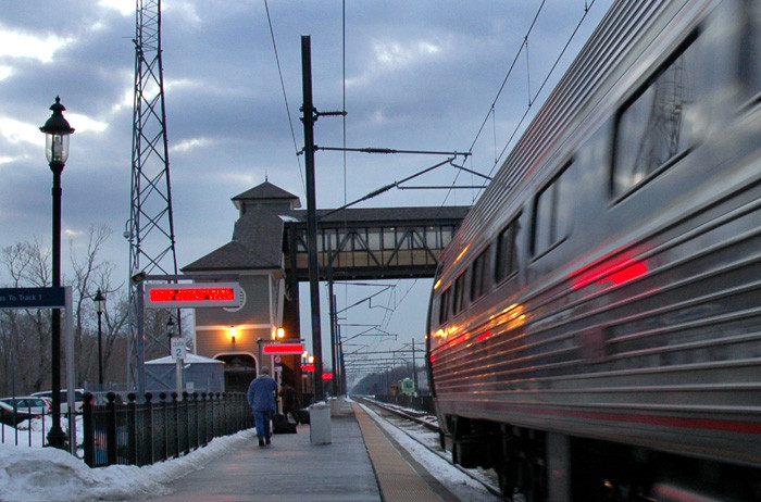 Photo of Amtrak Regional heads north out of Kingston, 5:40pm today