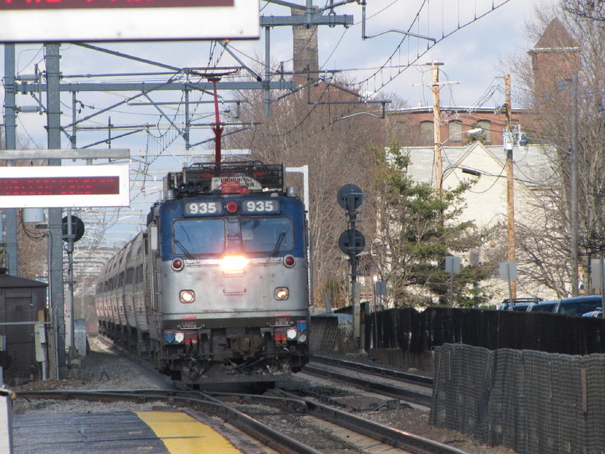 Photo of Amtrak Regional 137