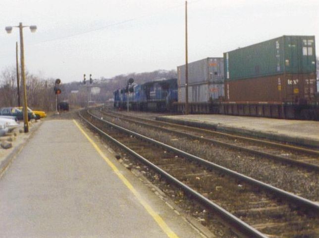 Photo of Conrail in Worcester