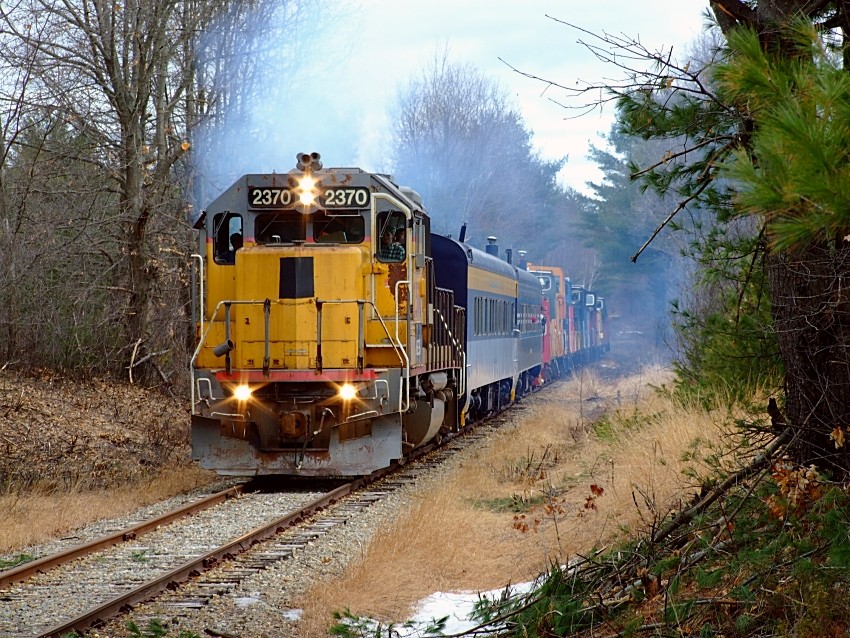 Photo of NEGS Caboose Train at Northfield