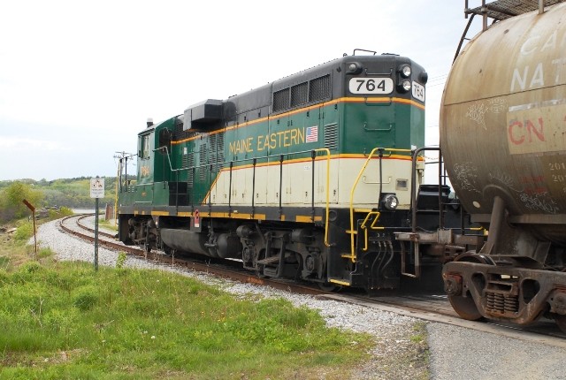 Photo of MAINE EASTERN RR #764 at WISCASSET going north