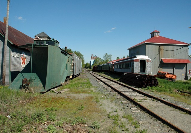 Photo of Another snow plow stored  in the Thorndike Yard as of June 2005.