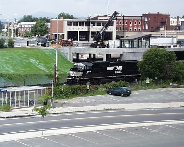 Photo of ns sd70m taken their office train back home to ns