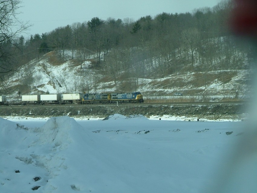 Photo of csx train at lock#10 at craneville ny