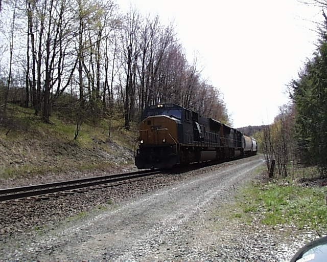 Photo of csx train westbound at canaan ny