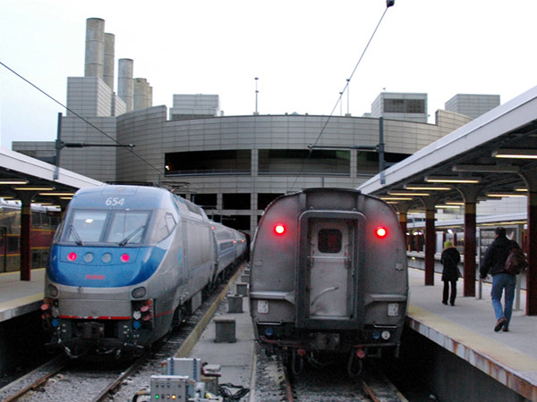 Photo of Acela arrives @ South Station ...visit to CETC