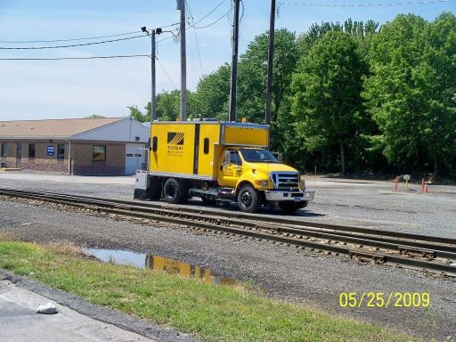 Photo of Sperry rail service truck.