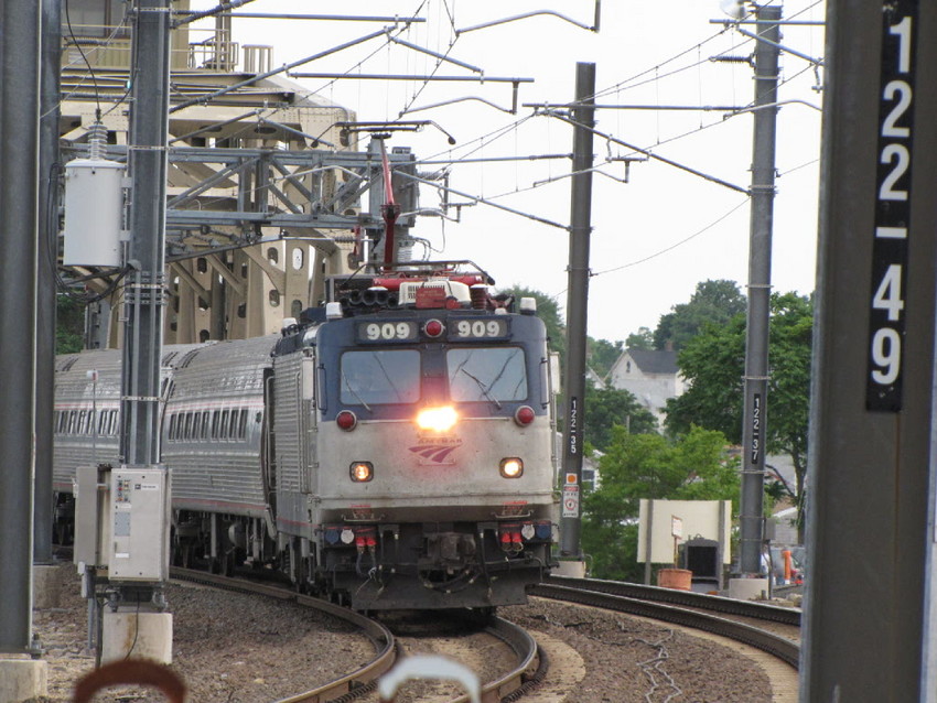 Photo of Amtrak regional 88