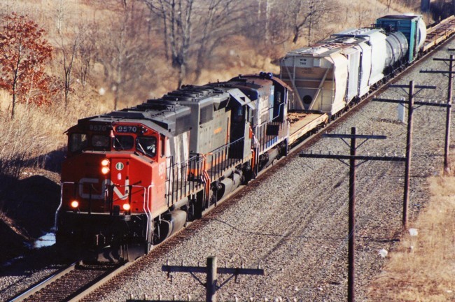 Photo of Train SECN at Guilderland Ctr., NY