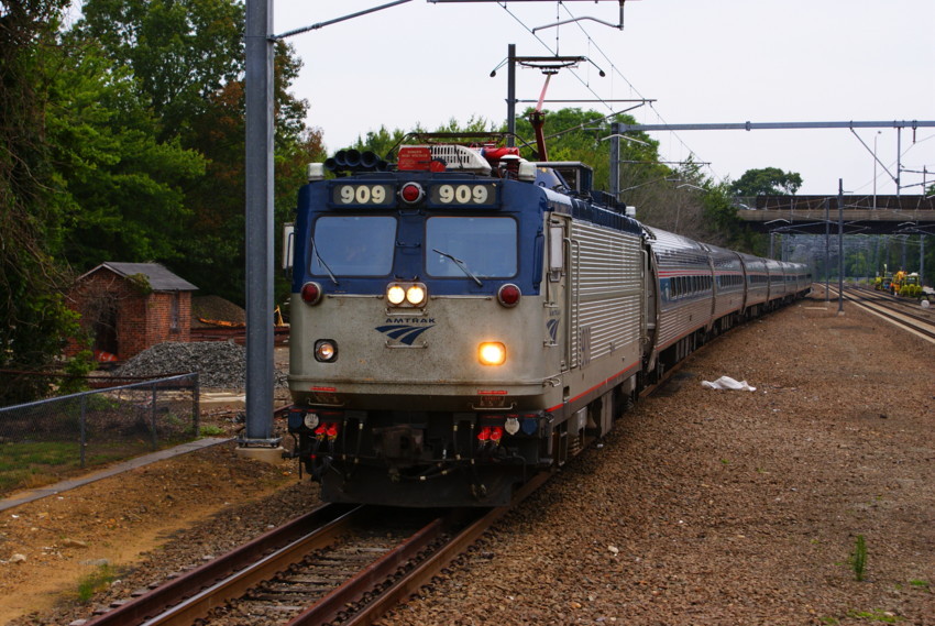 Photo of Amtrak in Old Saybrook