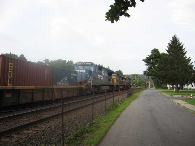 Photo of look what i got a ex conail 8-40c still in full conrail name and paint