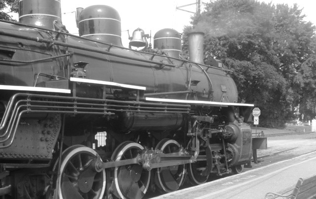 Photo of Steam train at Essex