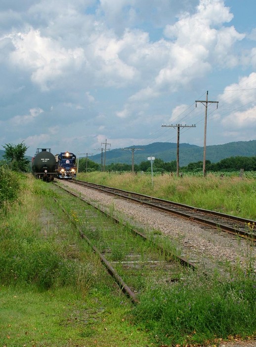 Photo of WCRR #202 approaching Rygate VT