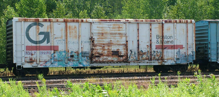 Photo of Guilford (B&M) steel box in Newport Yard