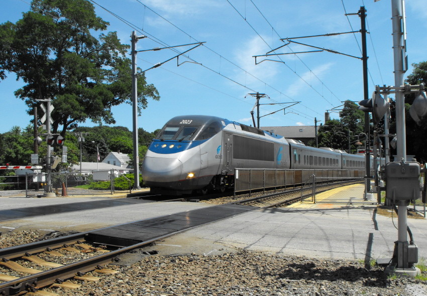 Photo of Southbound Acela Through Mystic CT