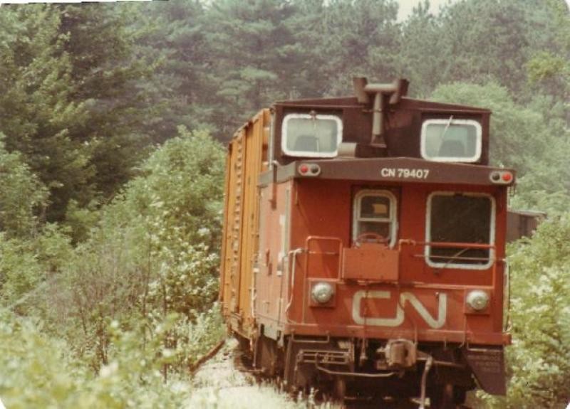 Photo of CN train brings the Caboose at the end