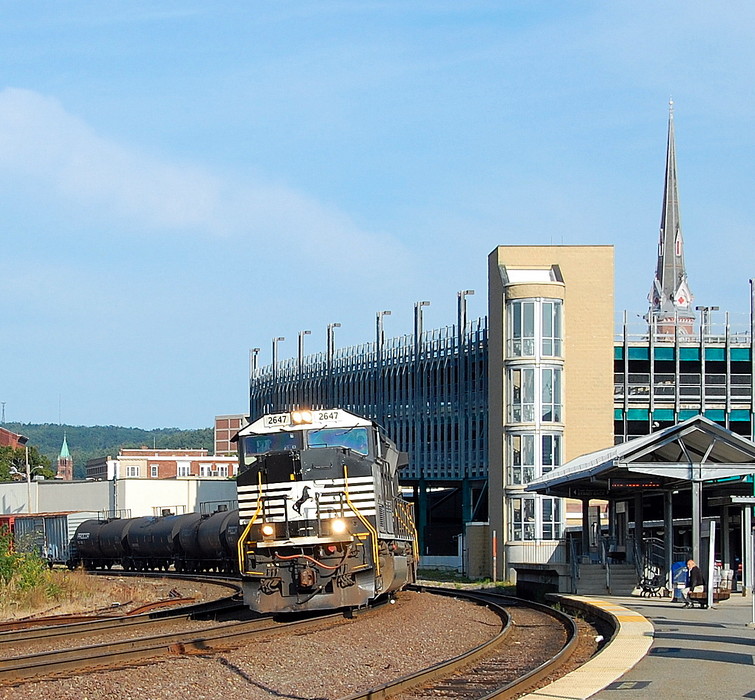 Photo of EDNA rolls past Fitchburg T station
