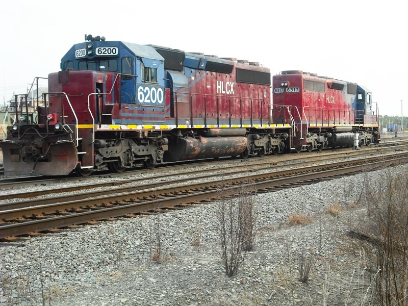 Photo of HLCX#6200 is with 6317 and light this evening,