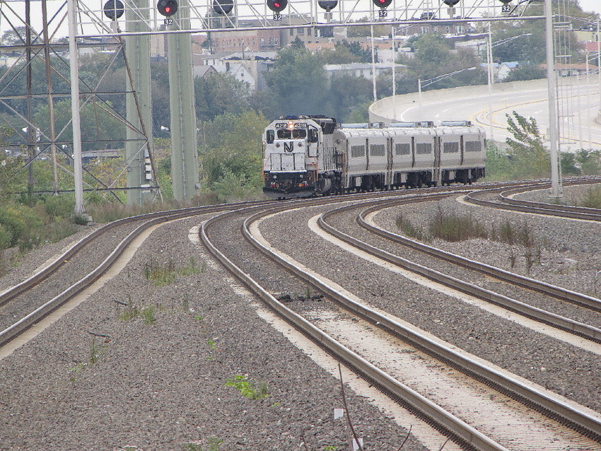 Photo of NJ Transit Spring Valley train
