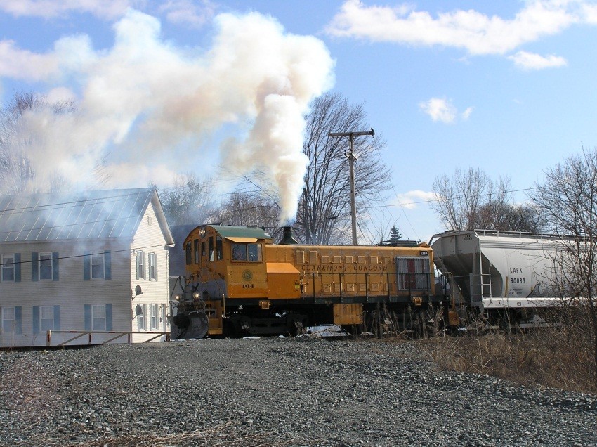 Photo of CCRR 104 brings six loads to Lebanon, NH.